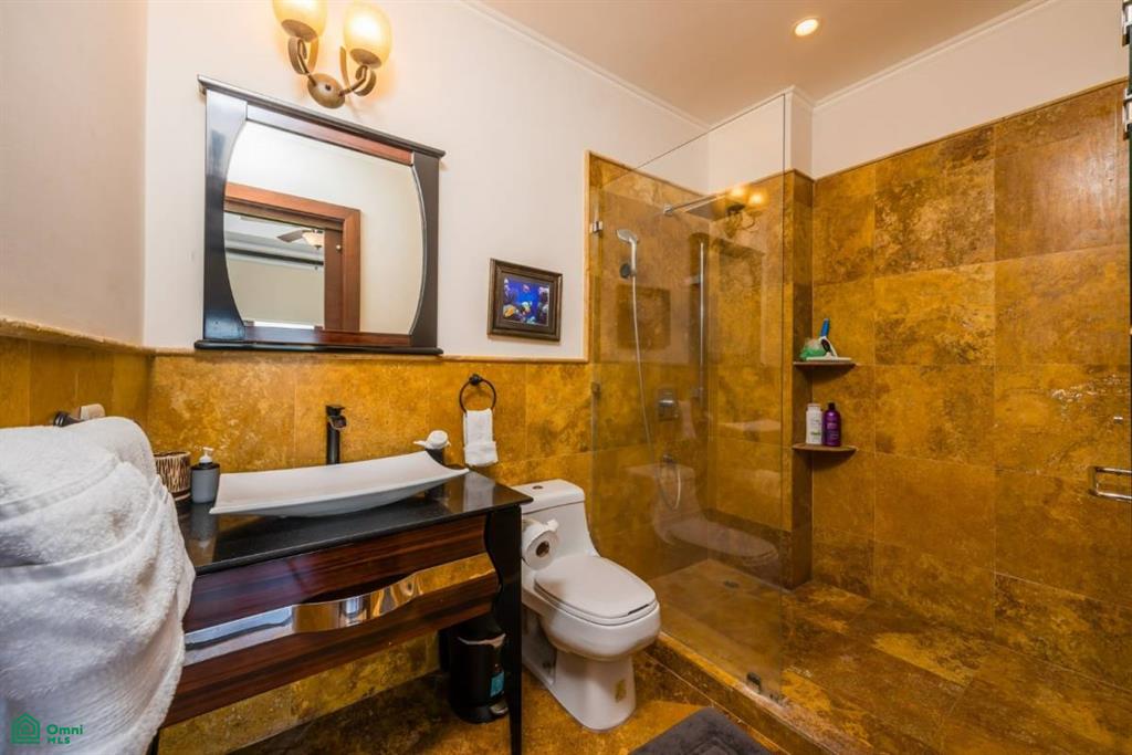 Flamingo Towers Penthouse 32 , Playa Flamingo, Guanacaste