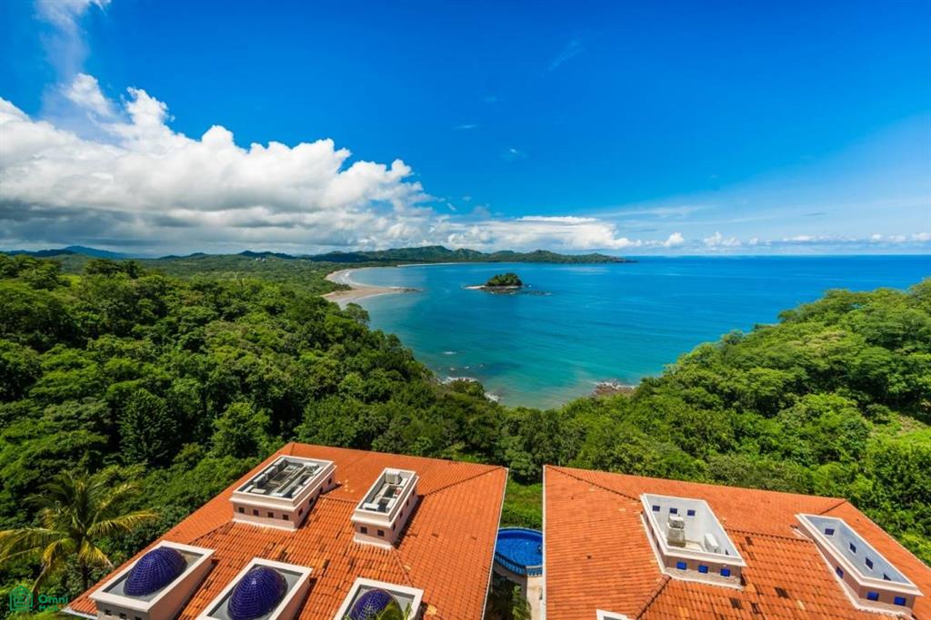 Flamingo Towers Penthouse 32 , Playa Flamingo, Guanacaste