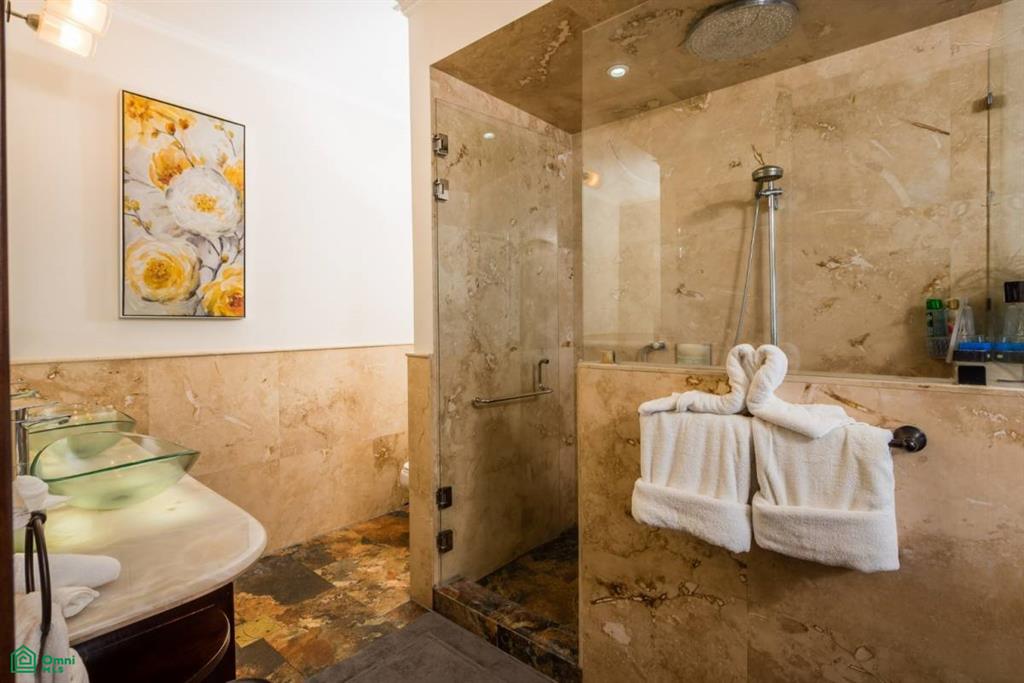 Flamingo Towers Penthouse 32 , Playa Flamingo, Guanacaste