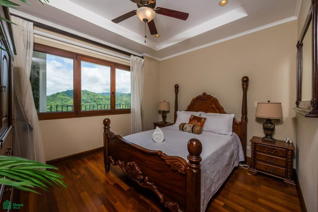 Flamingo Towers Penthouse 32 , Playa Flamingo, Guanacaste