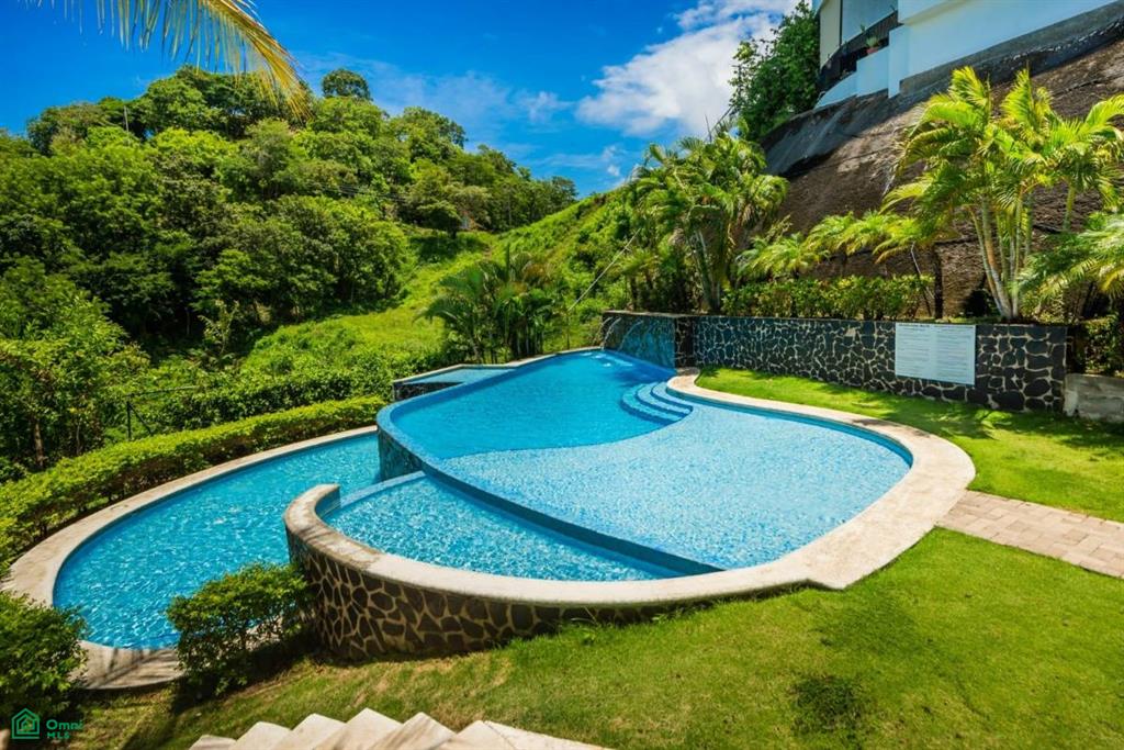 Flamingo Towers Penthouse 32 , Playa Flamingo, Guanacaste