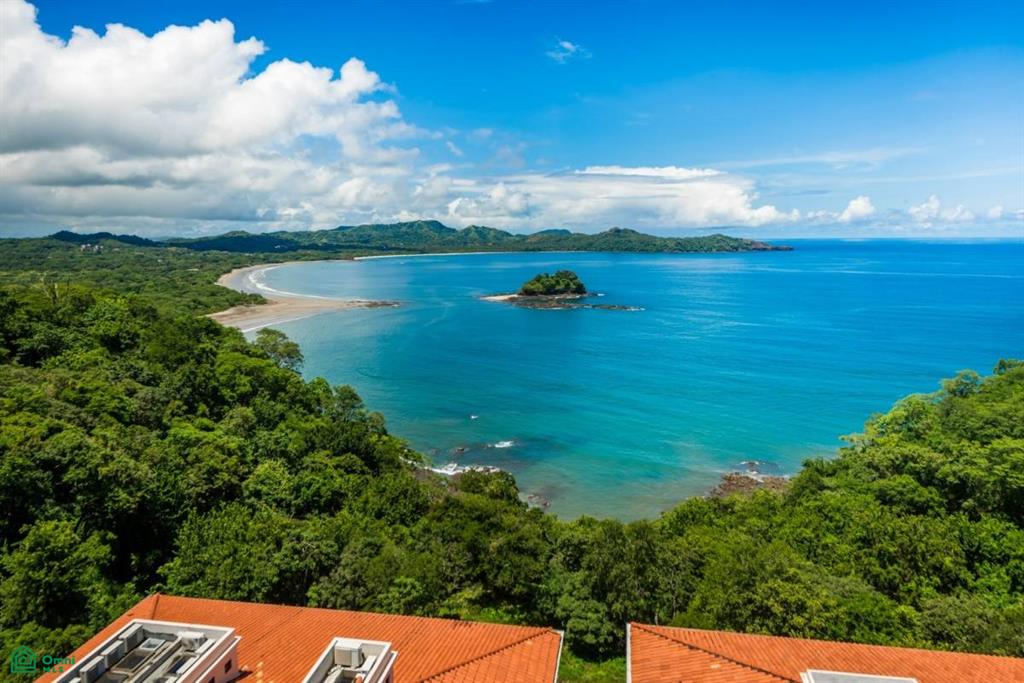 Flamingo Towers Penthouse 32 , Playa Flamingo, Guanacaste