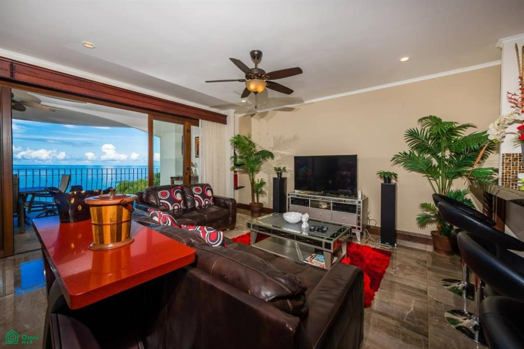 Flamingo Towers Penthouse 32 , Playa Flamingo, Guanacaste