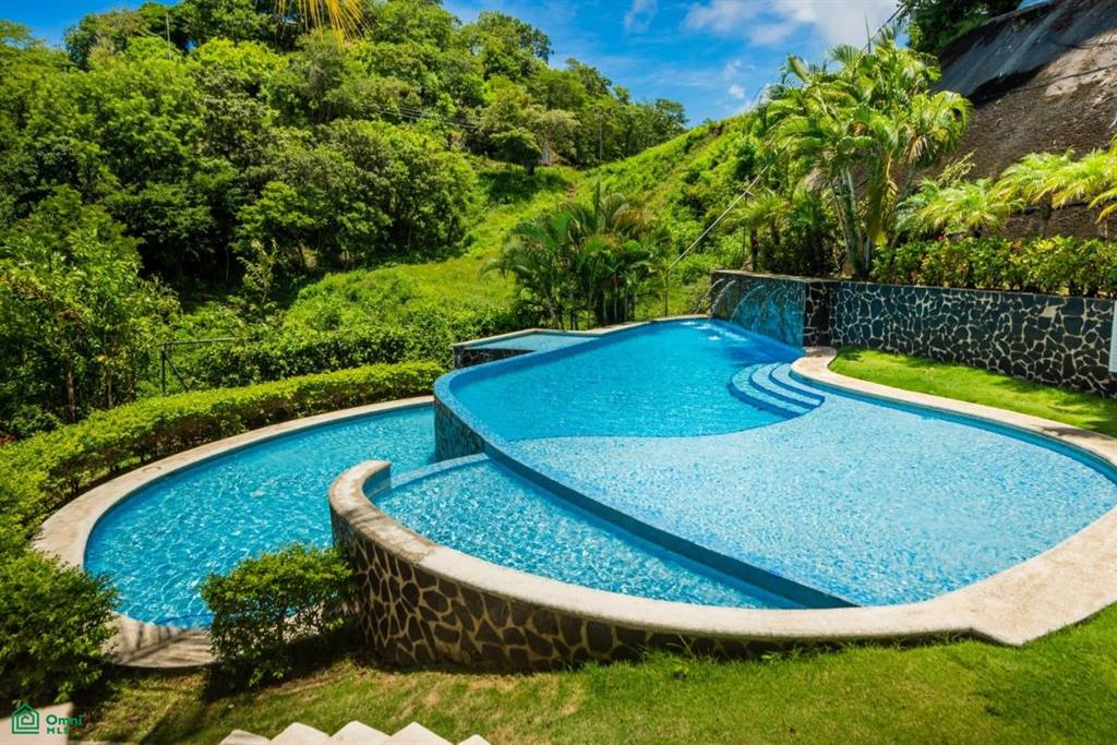 Flamingo Towers Penthouse 32 , Playa Flamingo, Guanacaste