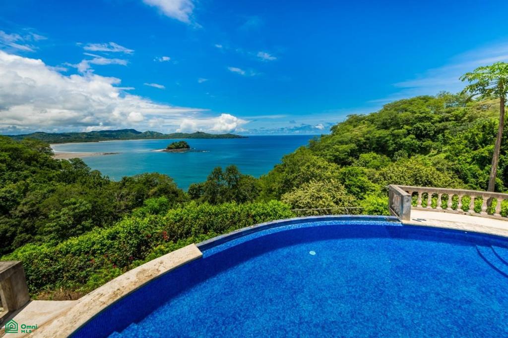 Flamingo Towers Penthouse 32 , Playa Flamingo, Guanacaste