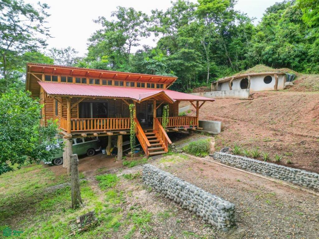 Casa de Madera & Casa Hobbit, Villareal, Black Stallion , Tamarindo, Guanacaste