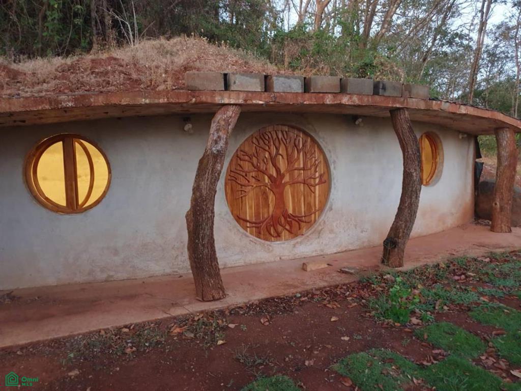 Casa de Madera & Casa Hobbit, Villareal, Black Stallion , Tamarindo, Guanacaste