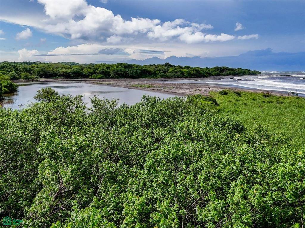 Irreplaceable titled beachfront parcel - 35 water letters , Veintisiete de Abril, Guanacaste