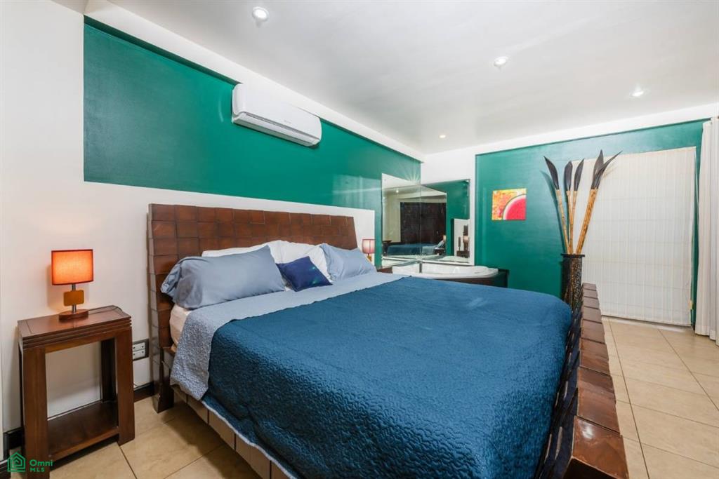 Naxos 8 , Tamarindo, Guanacaste