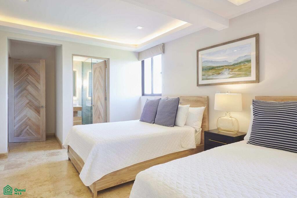 Enclave #49 , Tamarindo, Guanacaste