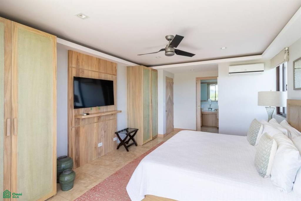 Enclave #49 , Tamarindo, Guanacaste