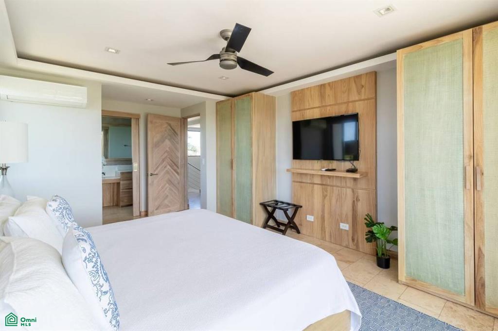 Enclave #49 , Tamarindo, Guanacaste
