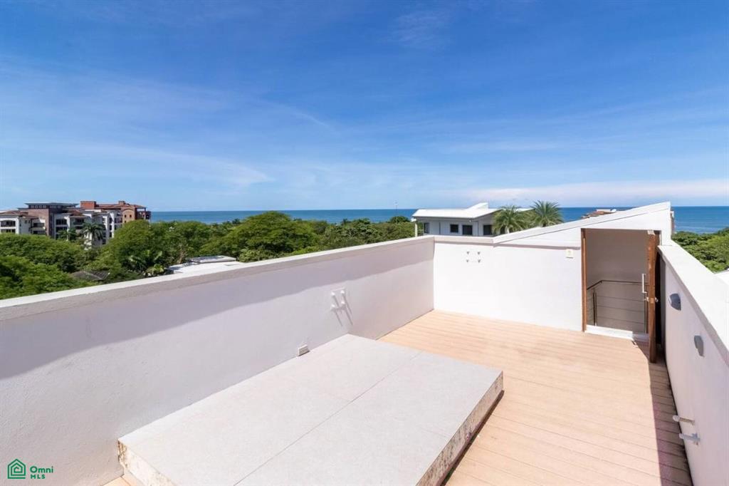 Enclave #49 , Tamarindo, Guanacaste