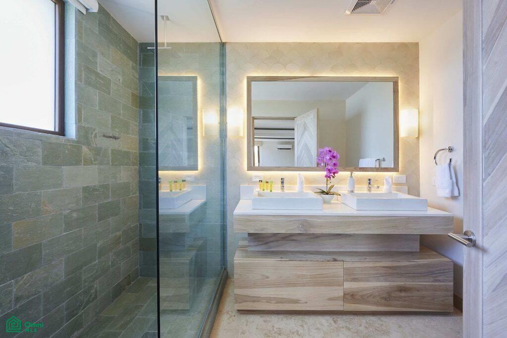 Enclave #49 , Tamarindo, Guanacaste