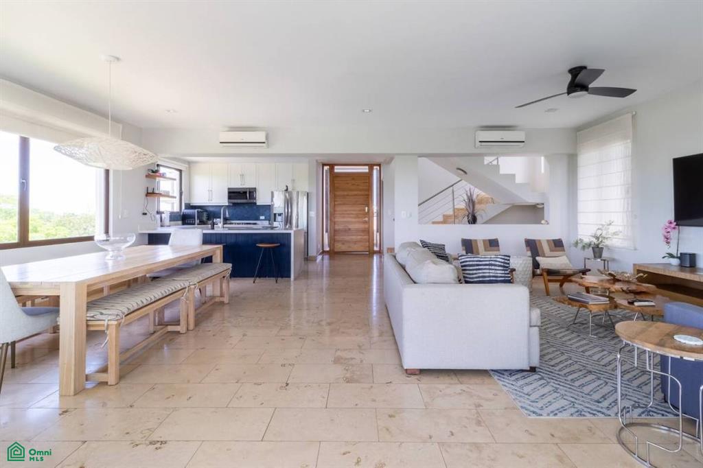 Enclave #49 , Tamarindo, Guanacaste