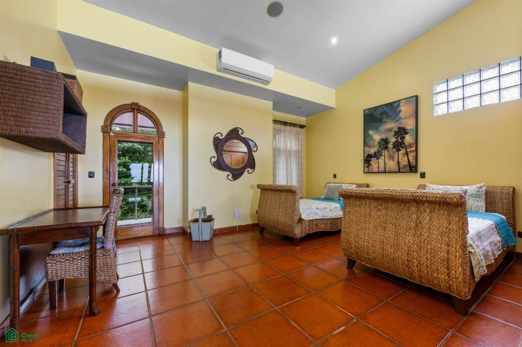 Casa de Sueños: Titled Beachfront Estate in Playa Potrero , Playa Potrero, Guanacaste