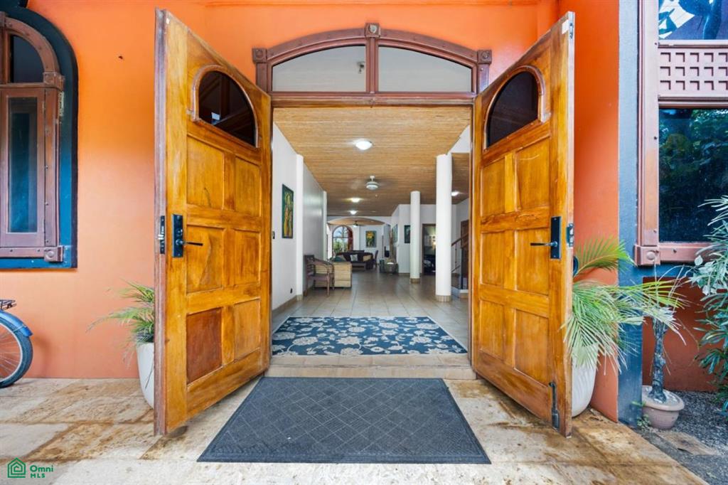 Casa de Sueños: Titled Beachfront Estate in Playa Potrero , Playa Potrero, Guanacaste