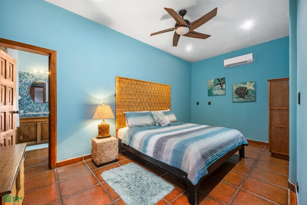 Casa de Sueños: Titled Beachfront Estate in Playa Potrero , Playa Potrero, Guanacaste