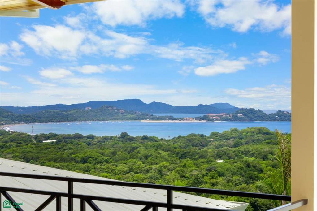 Casa Camari , Playa Potrero, Guanacaste