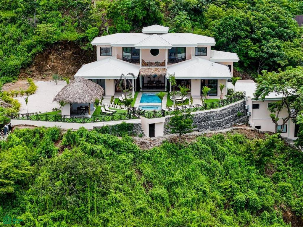 Casa Camari , Playa Potrero, Guanacaste