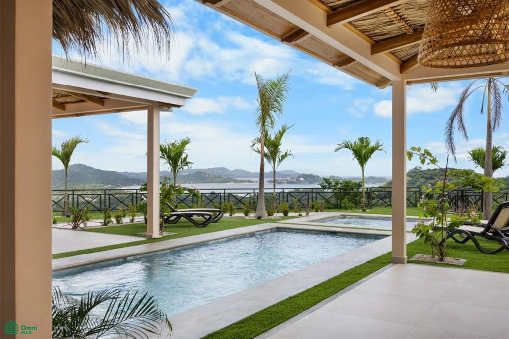 Casa Camari , Playa Potrero, Guanacaste