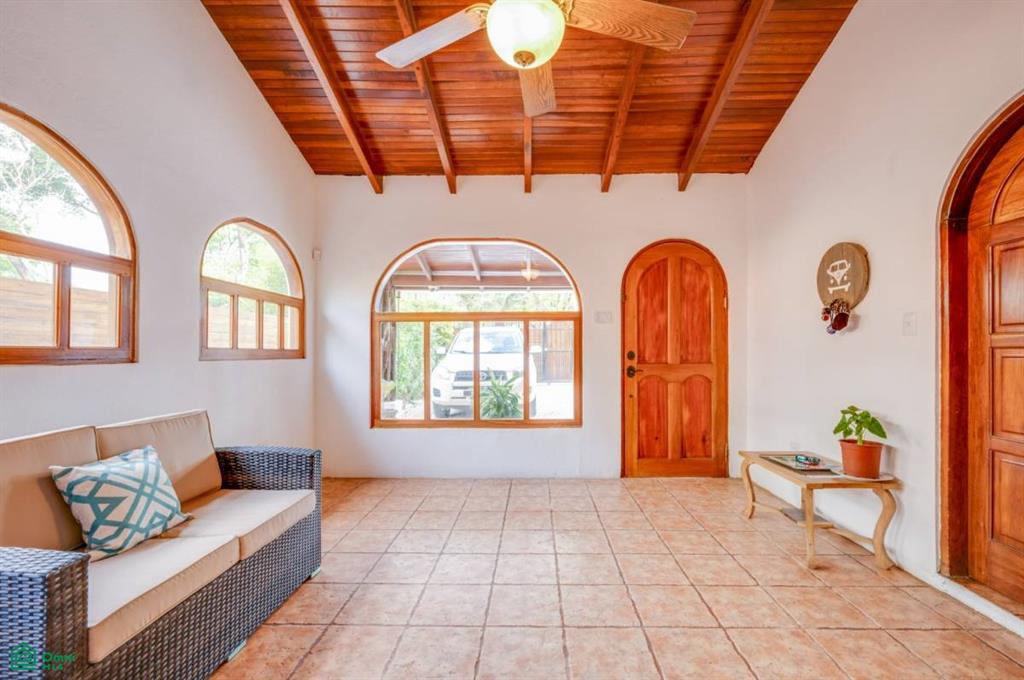 Casa de Luz , Playa Potrero, Guanacaste