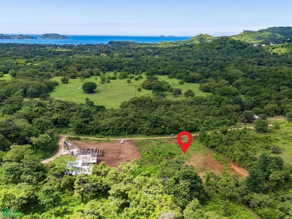 Lot Norte: Flat 5,000 m² Property with Views & Building Permit