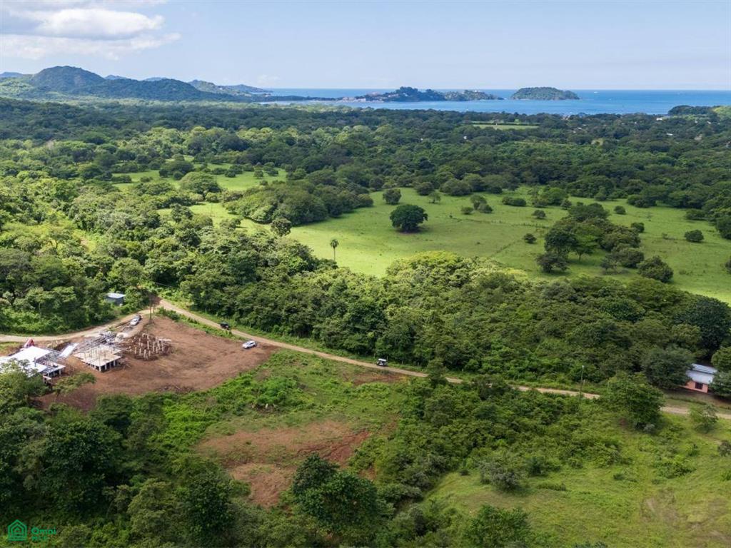 Lot Norte: Flat 5,000 m² Property with Views & Building Permit