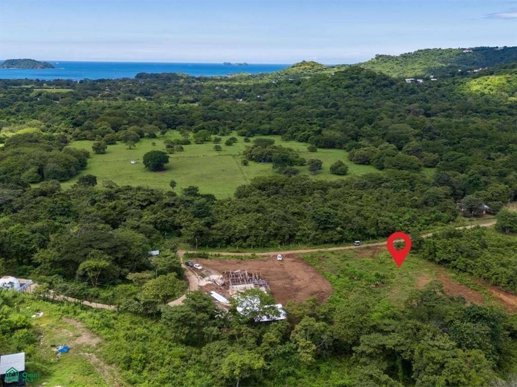 Lot Norte: Flat 5,000 m² Property with Views & Building Permit