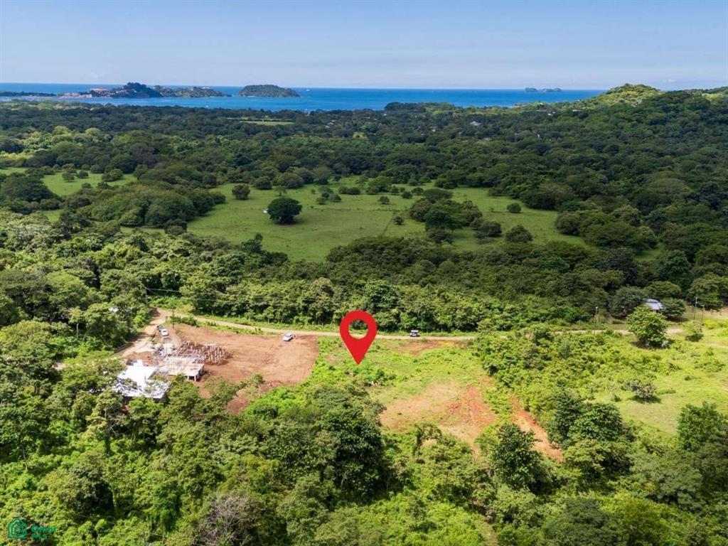 Lot Norte: Flat 5,000 m² Property with Views & Building Permit