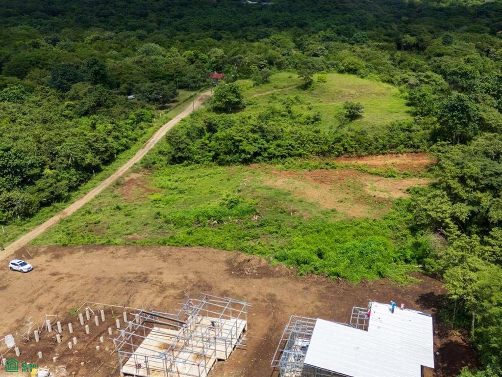 Lot Norte: Flat 5,000 m² Property with Views & Building Permit