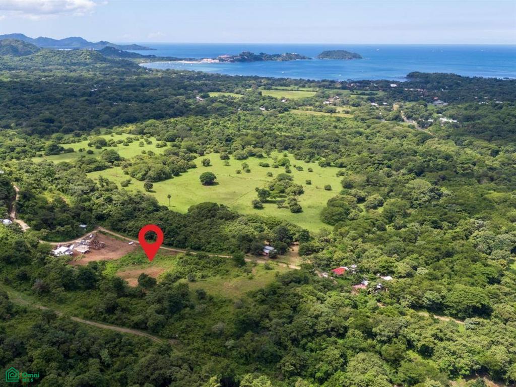 Lot Norte: Flat 5,000 m² Property with Views & Building Permit