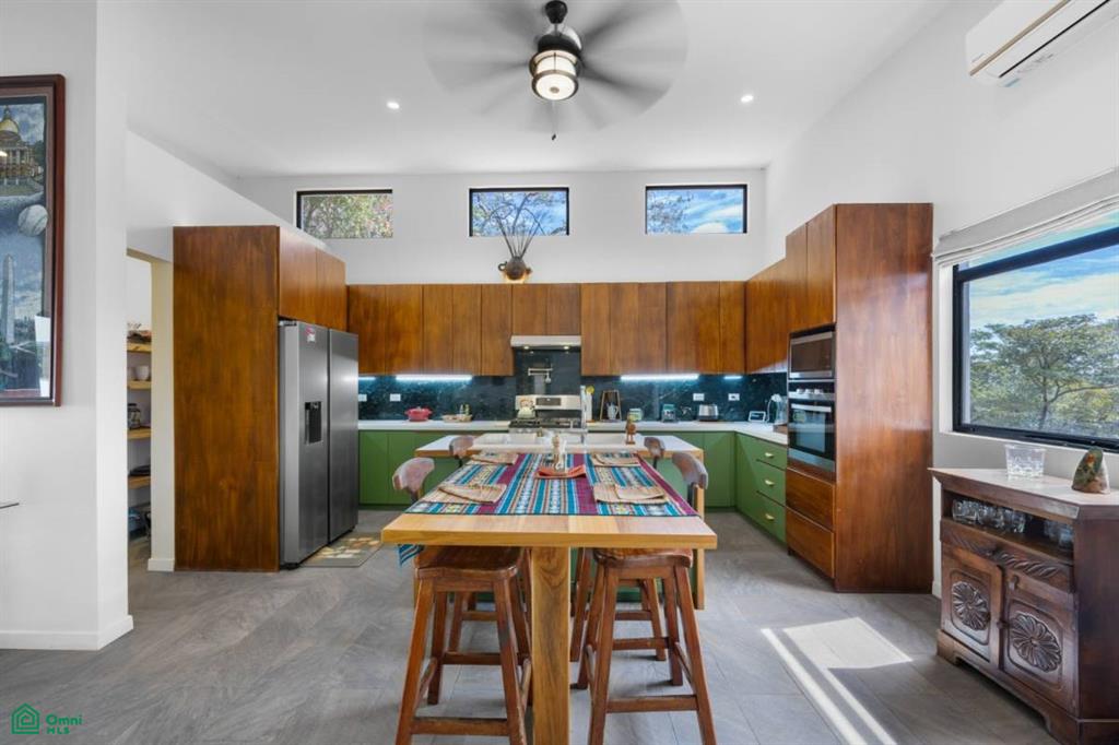 Casa Campanas , 3 Master Suite Estate on 1.35 Acres in Rancho Cartagena