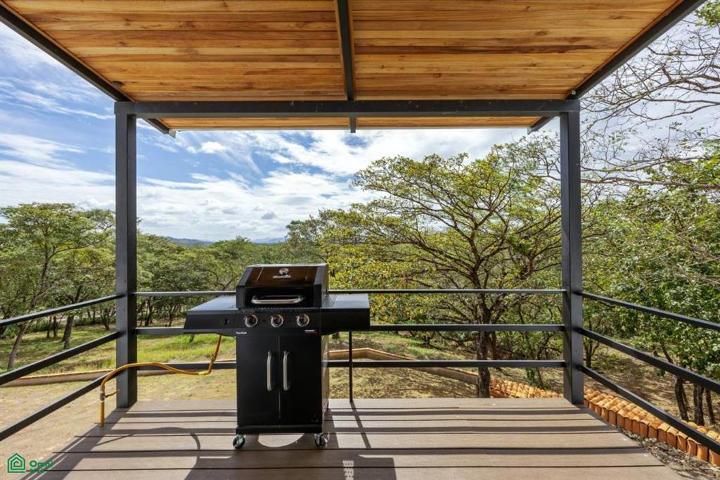 Casa Campanas , 3 Master Suite Estate on 1.35 Acres in Rancho Cartagena