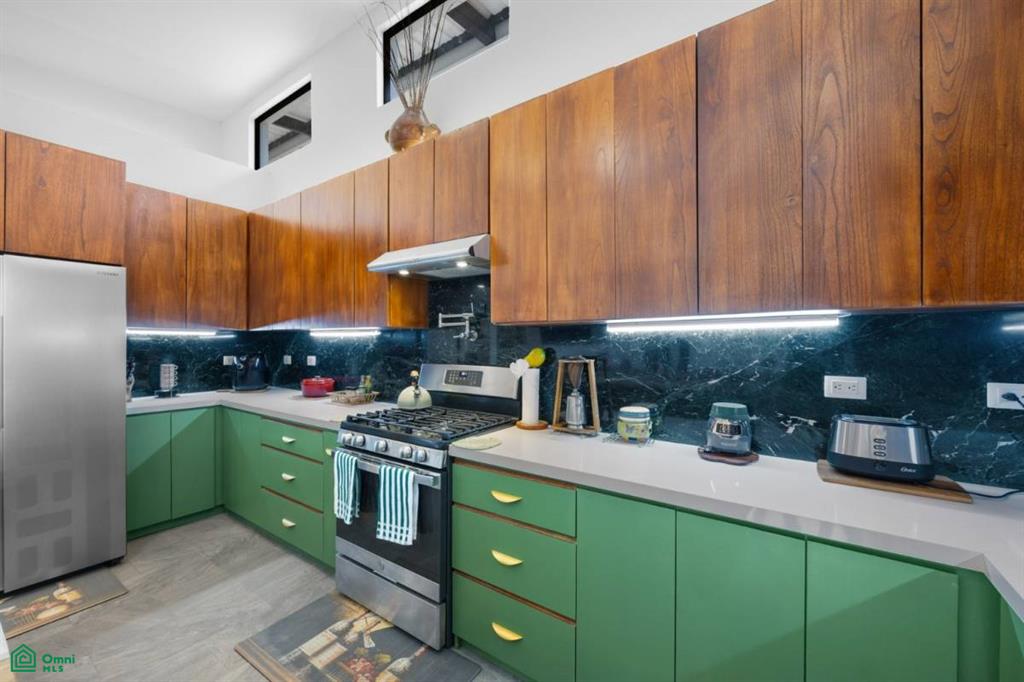 Casa Campanas , 3 Master Suite Estate on 1.35 Acres in Rancho Cartagena