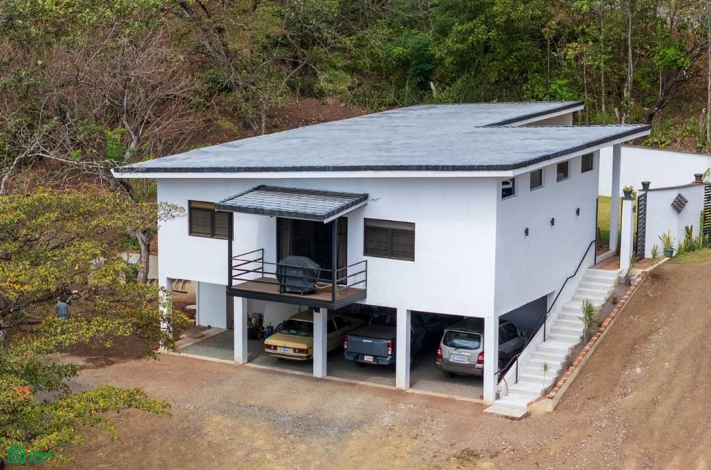 Casa Campanas , 3 Master Suite Estate on 1.35 Acres in Rancho Cartagena