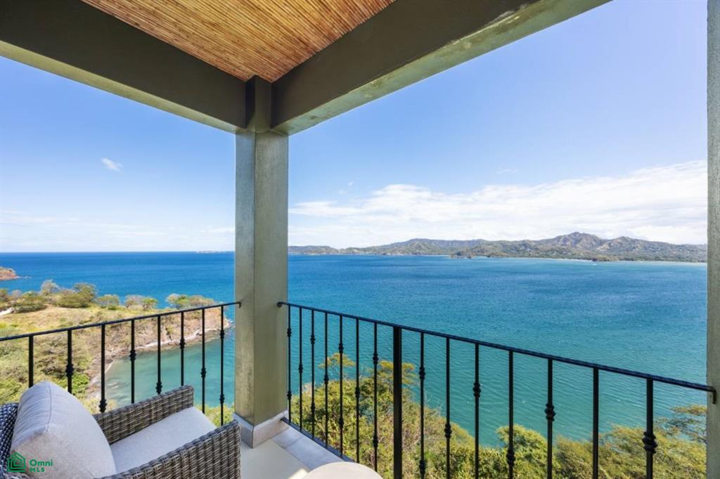 Altura del Mar, 360 Splendor del Pacifico Flamingo #502 , Playa Flamingo, Guanacaste