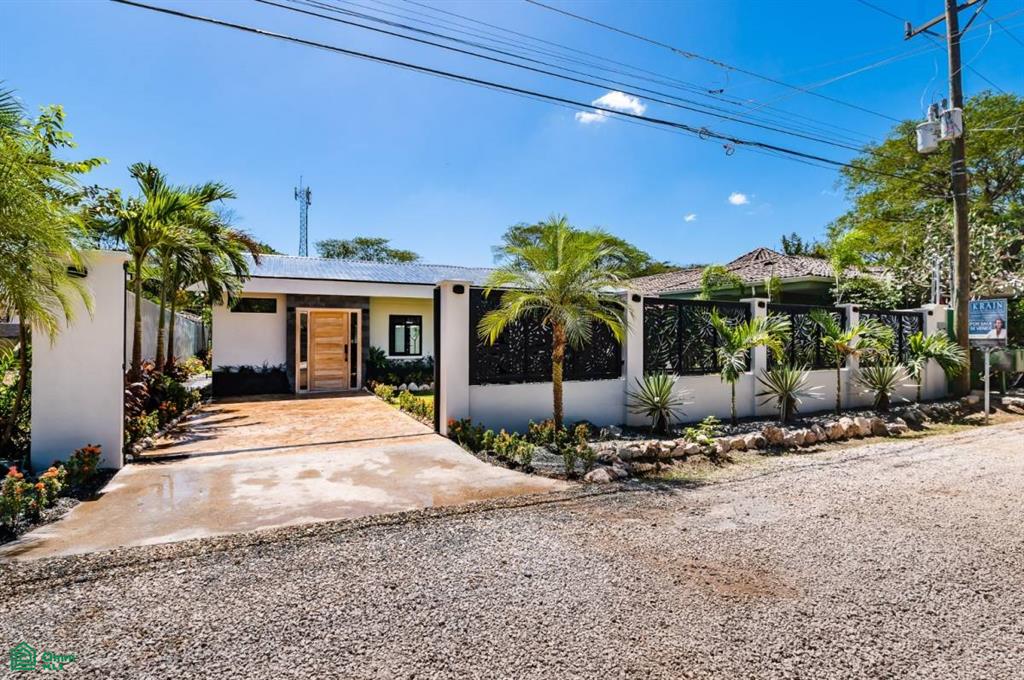 Casa Nueva Vida , Playa Potrero, Guanacaste