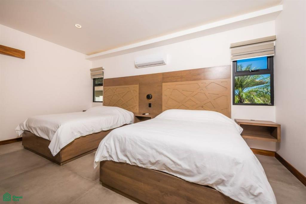 Llama del Bosque 27 , Cabo Velas, Guanacaste