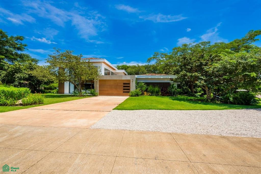 Los Almendros 66 , Hacienda Pinilla, Guanacaste