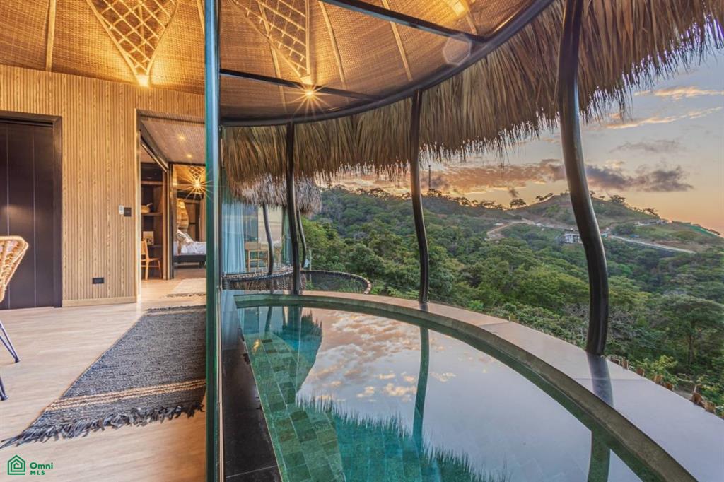 Cocoon , Tamarindo, Guanacaste