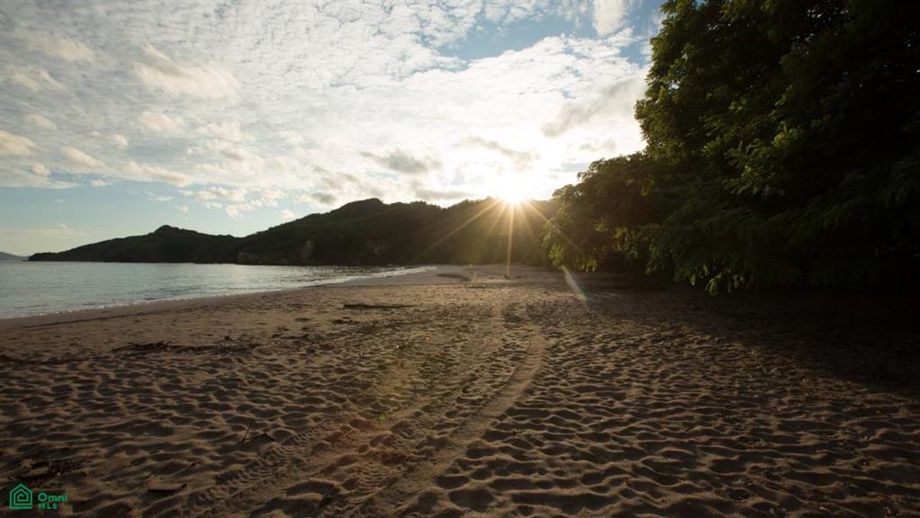 Punta Sabana and Mar Serena , Cabo Velas, Guanacaste