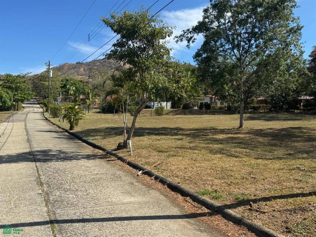 Lot #48 – Tranquil 940 m² Lot Surrounded by Nature in a Growing Coastal Community