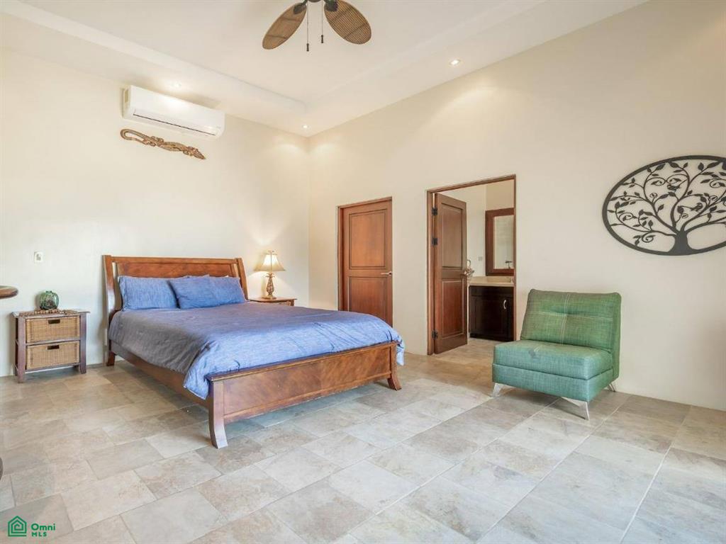 Casa de la Promesa, Vistas de Flamingo , Playa Potrero, Guanacaste