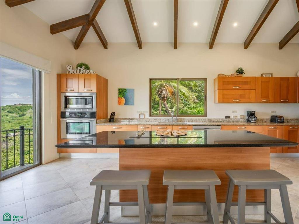 Casa de la Promesa, Vistas de Flamingo , Playa Potrero, Guanacaste