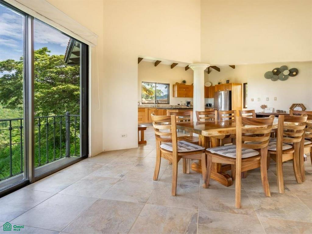 Casa de la Promesa, Vistas de Flamingo , Playa Potrero, Guanacaste