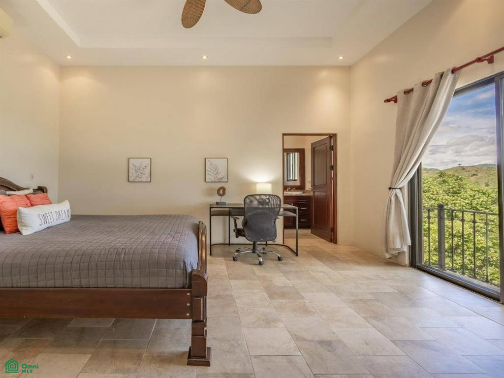 Casa de la Promesa, Vistas de Flamingo , Playa Potrero, Guanacaste