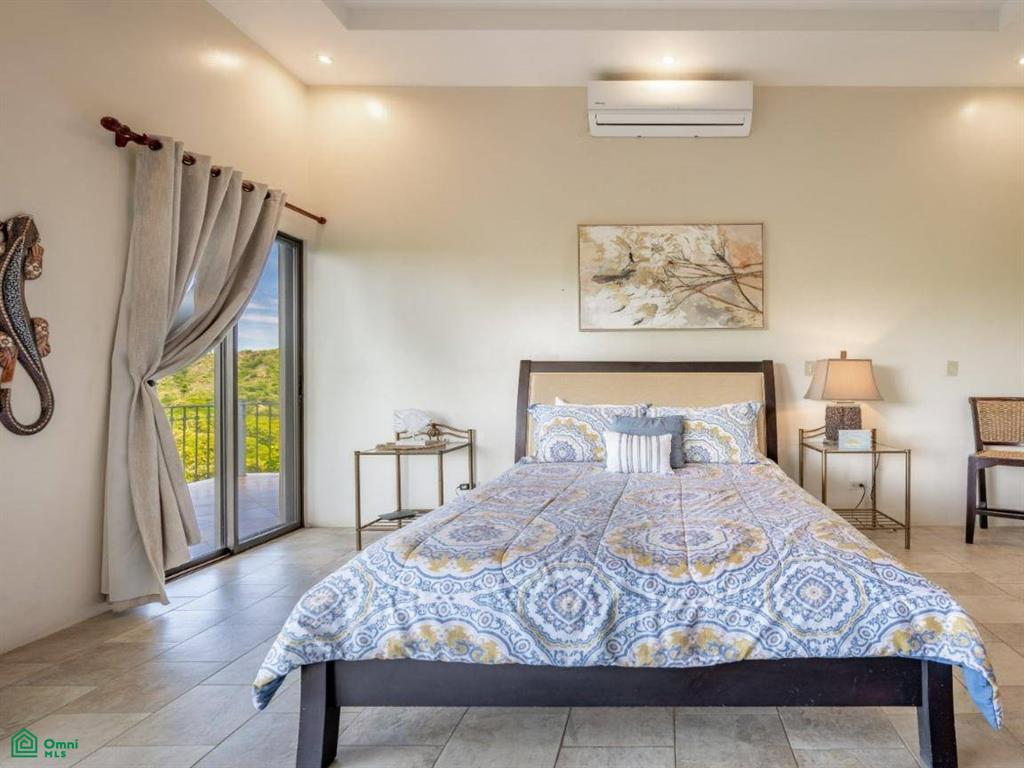 Casa de la Promesa, Vistas de Flamingo , Playa Potrero, Guanacaste