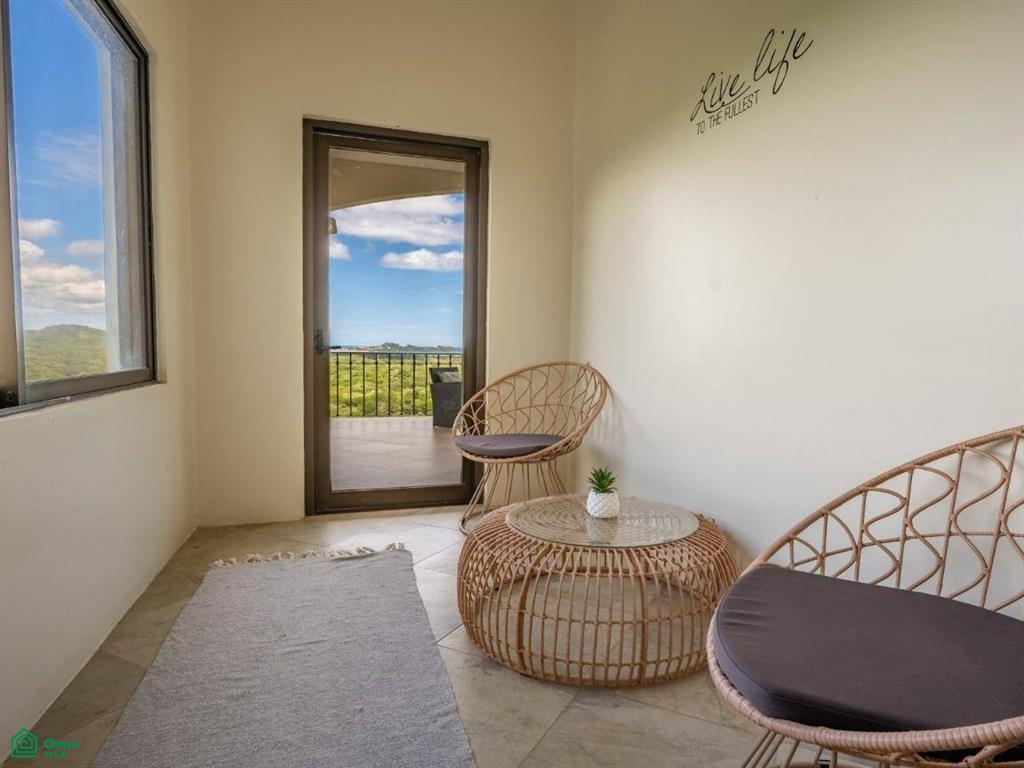 Casa de la Promesa, Vistas de Flamingo , Playa Potrero, Guanacaste