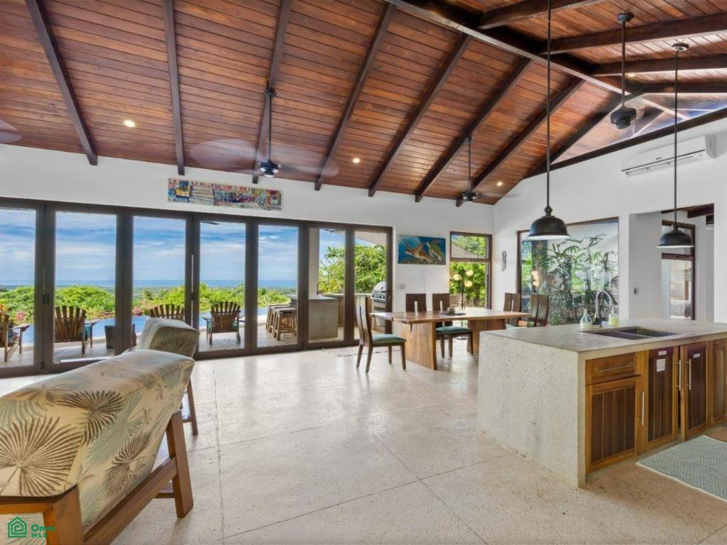 Casa Cielos , Playa Avellanas, Guanacaste